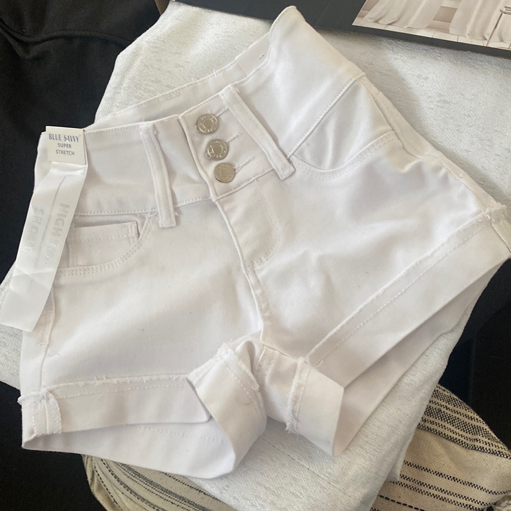 Cute summer outfit.